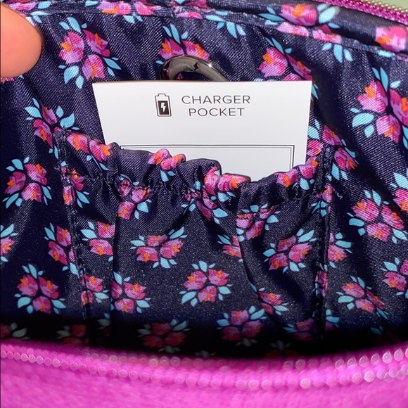 NWT Vera Bradley RFID Crossbody - Picture 7 of 9